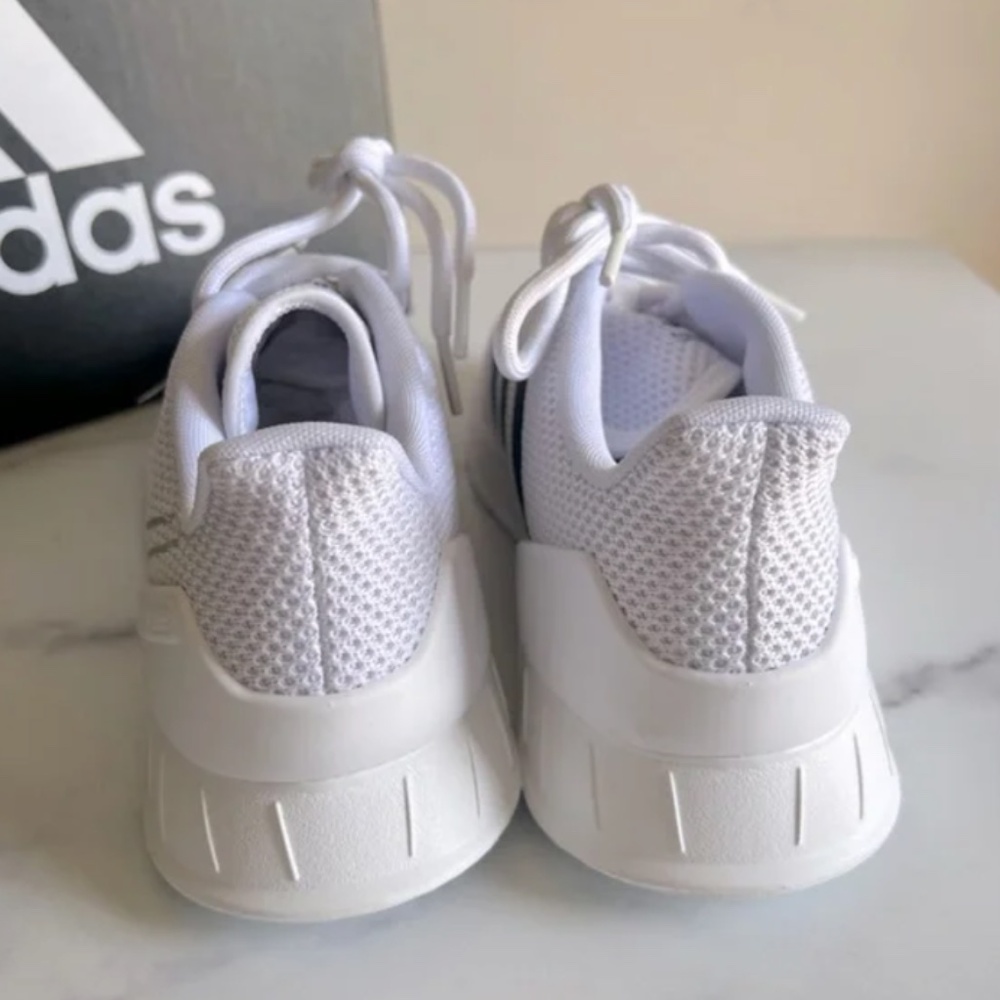 adidas questar - Picture 7 of 7